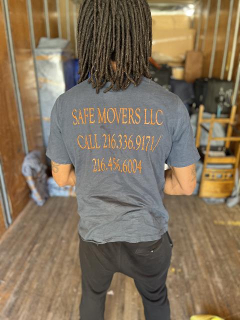 Safe Movers LLC profile image