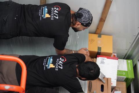 24-7 MOVERS profile image