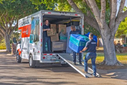 A to B Movers profile image