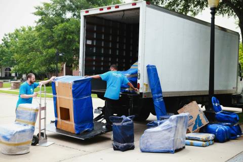Total moving solution profile image