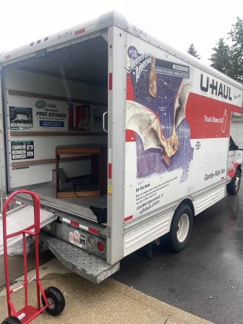 Magic Touch Moving Services LLC profile image