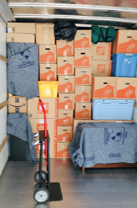 K C Movers. profile image