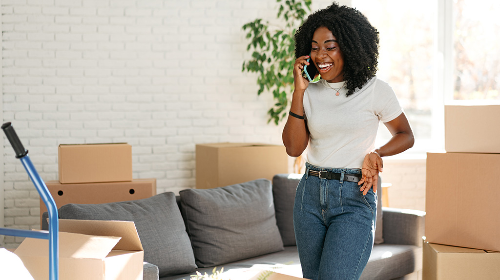 A customer talks to her moving company about whether or not she needs to add more hours to complete her upcoming move.