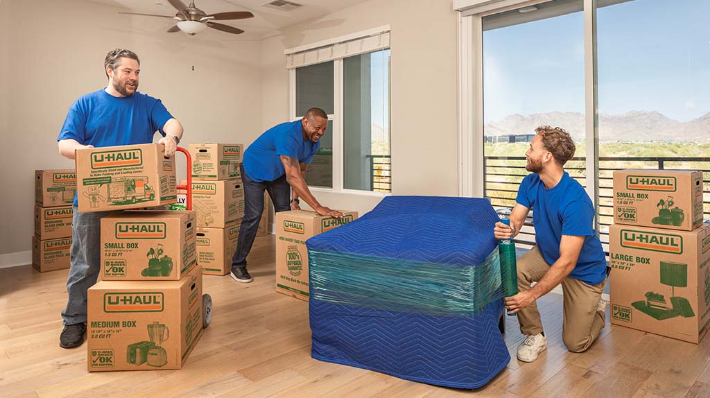 Three labor-only Service Providers begin packing and loading a customer’s belongings in their home.