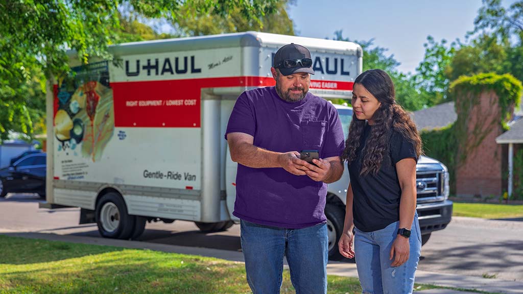 Meeting New Neighbors: 10 Dos and Don’ts