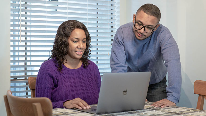 Moving During the School Year: A Guide for Parents and Students 