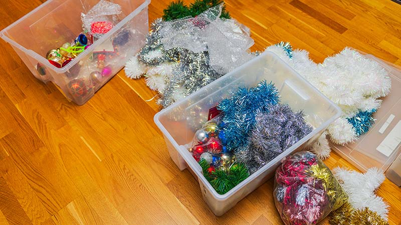 10 Tips on How to Store Holiday Decorations