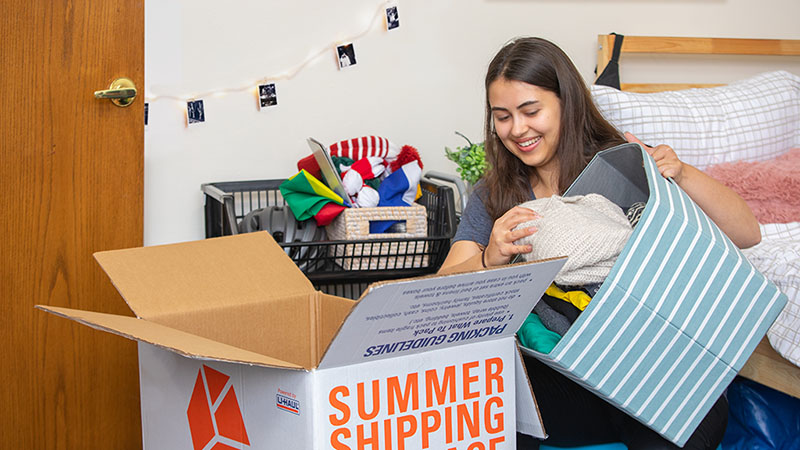 Dorm Decorating Tips to Add Character to Your Space